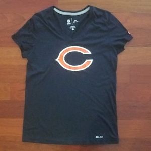 3 for $30 ♡♡♡ NFL Nike Women's Small Chicago Bears T-shirt